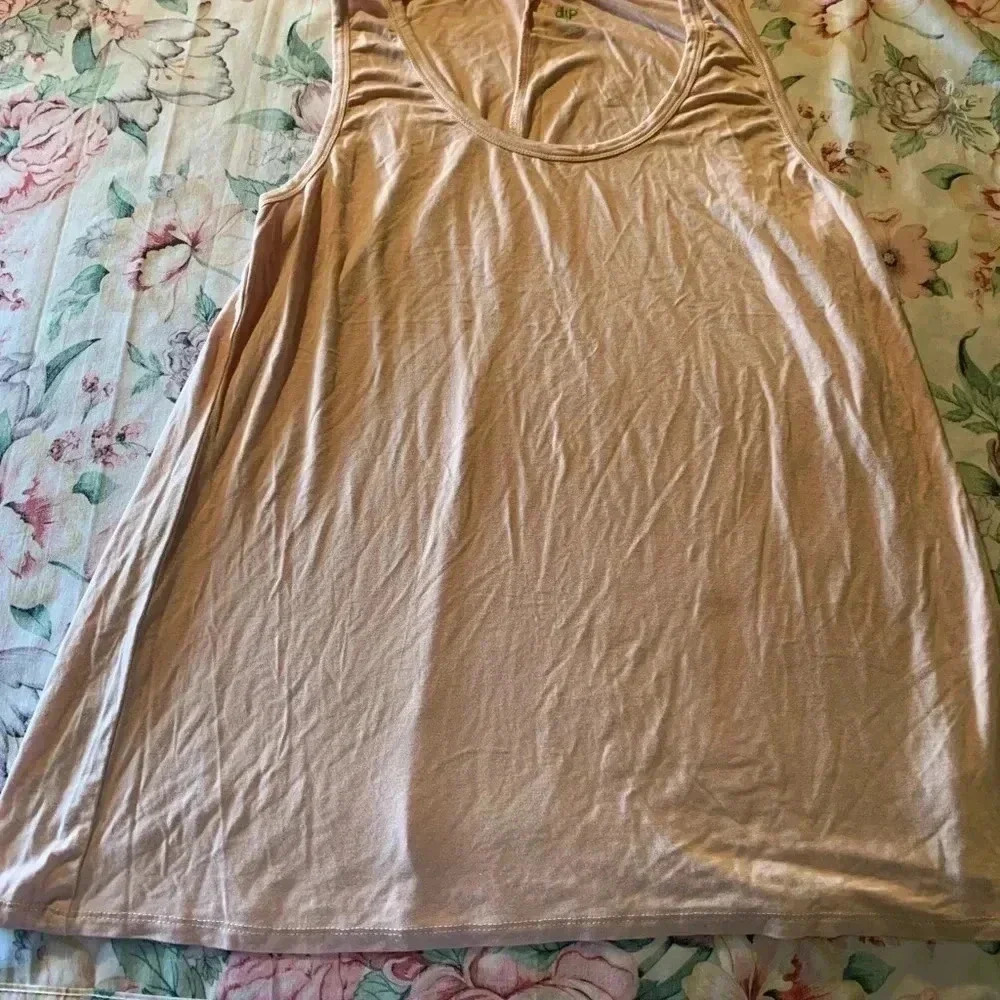 Dip Women’s Tan Tan Top Size Medium